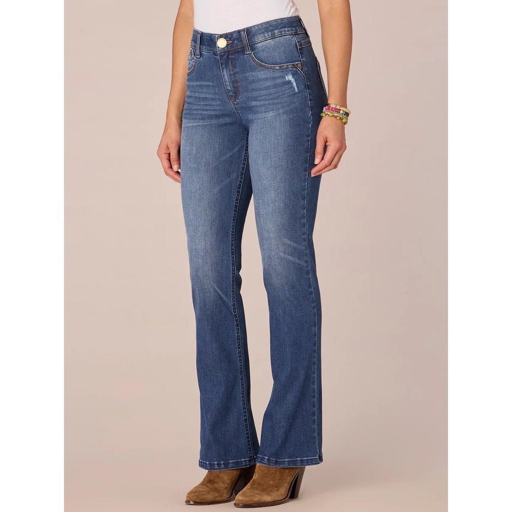 Democracy Absolution Itty Bitty Bootcut Jeans Medium Wash Stretch Denim Womens